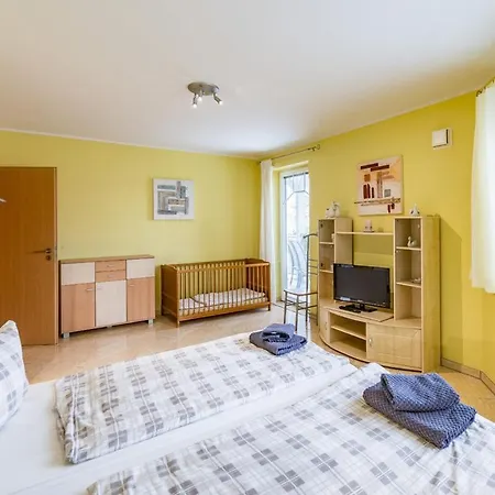 Strandnahe Und Geraeumige Mit 3 Schlafzimmern Strandburg Ostseebad Kühlungsborn