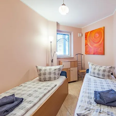 Apartmán Strandnahe Und Geraeumige Mit 3 Schlafzimmern Strandburg *