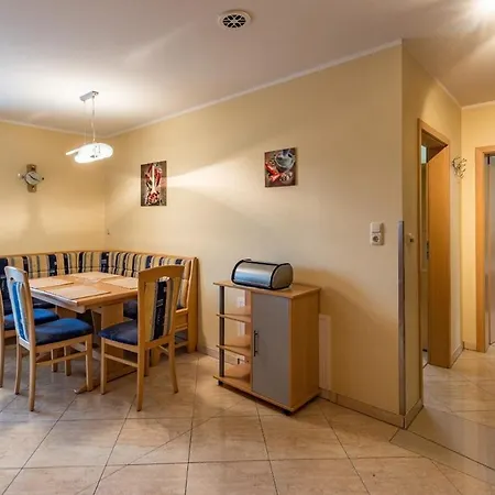 Apartmán Strandnahe Und Geraeumige Mit 3 Schlafzimmern Strandburg Ostseebad Kühlungsborn