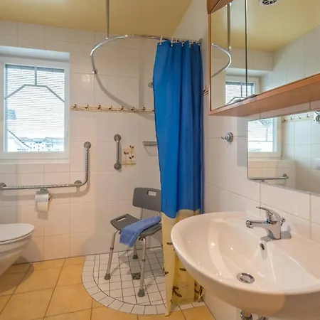 Strandnahe Und Geraeumige Mit 3 Schlafzimmern Strandburg *