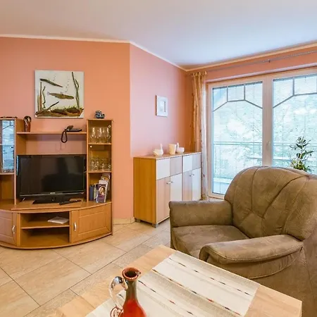 Strandnahe Und Geraeumige Mit 3 Schlafzimmern Strandburg * Ostseebad Kühlungsborn