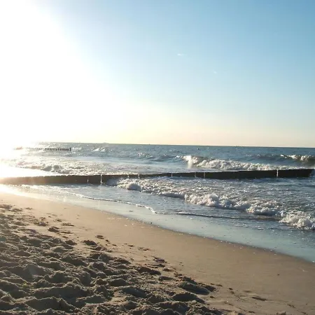 Strandnahe Und Geraeumige Mit 3 Schlafzimmern Strandburg