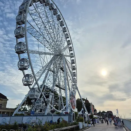 Strandnahe Und Geraeumige Mit 3 Schlafzimmern Strandburg