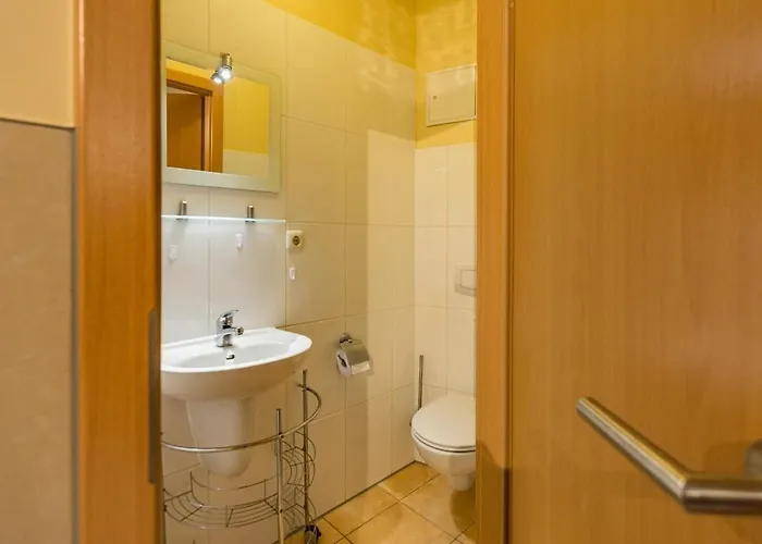 Apartment Strandnahe Und Geraeumige Mit 3 Schlafzimmern Strandburg *